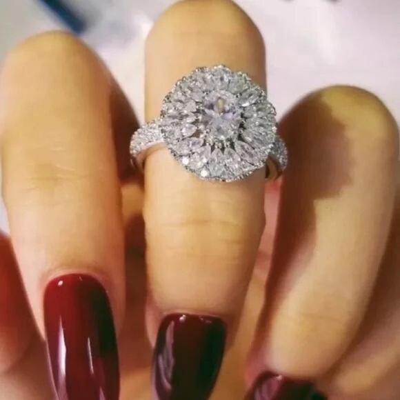NEW MARQUISE 925 STERLING SILVER OVAL DIAMOND RING, BEAUTIFUL RING, SHINY RING. - Picture 2 of 4